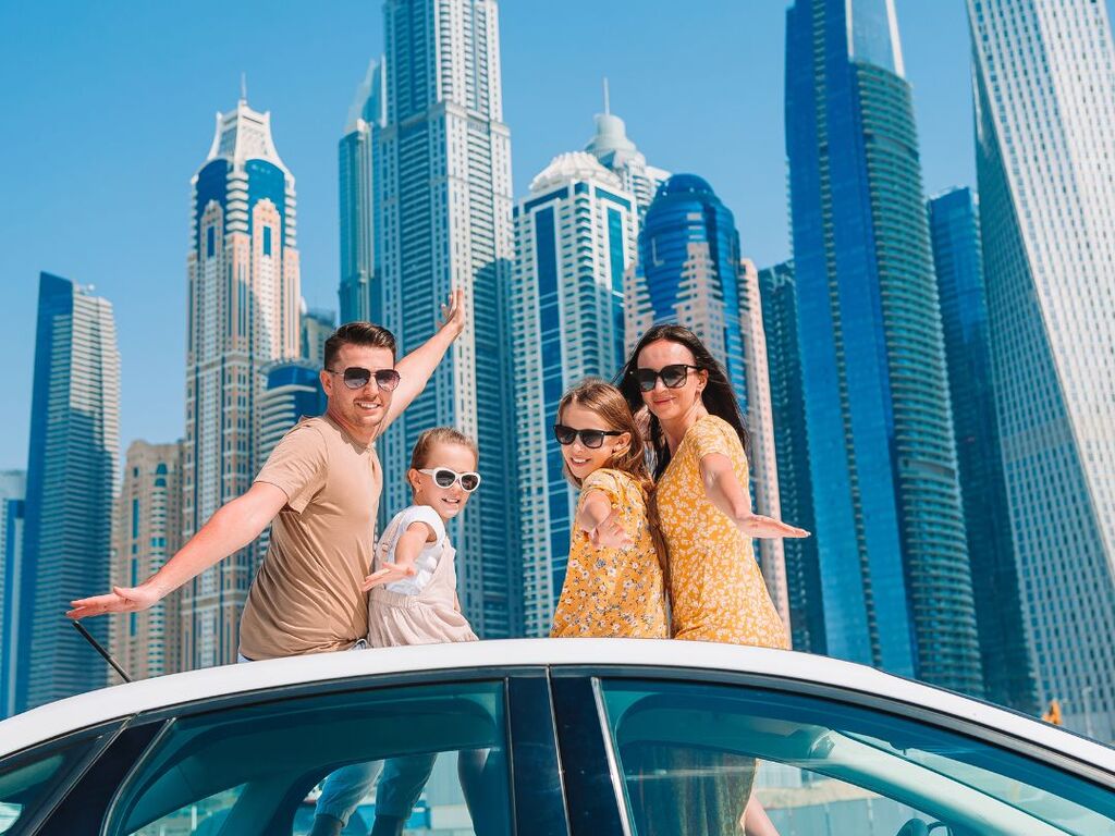 Çölün Ortasındaki Vaha Dubai Şehir Turu - Emirates HY ile 4 Gece - Yılbaşı Özel (Vize & Dubai Şehir Turu Dahil)